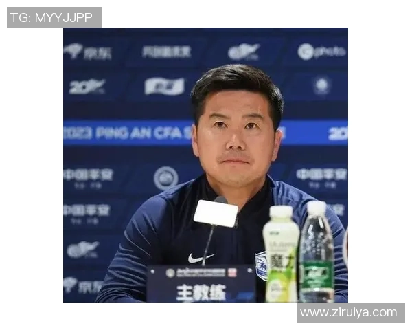 湖南足球名宿的辉煌历程与对中国足球的深远影响 湖南足球名宿的辉煌历程与对中国足球的深远影响